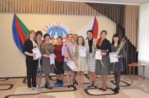 Конкурс «Педагог года Донецкой Народной Республики» в номинации «Воспитатель года» Конкурс «Педагог года Донецкой Народной Республики» в номинации «Воспитатель года».